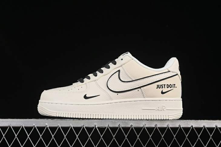 Picture of Air Force 1 _SKUfw19954364473544610fw